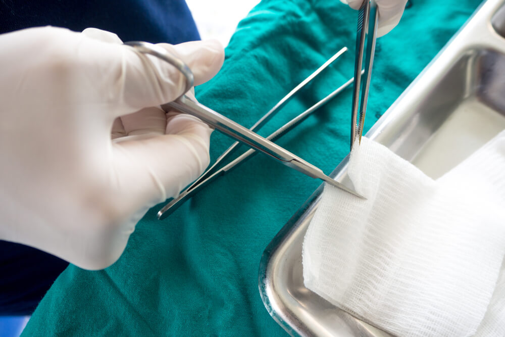 Абсорбирующая раневая повязка